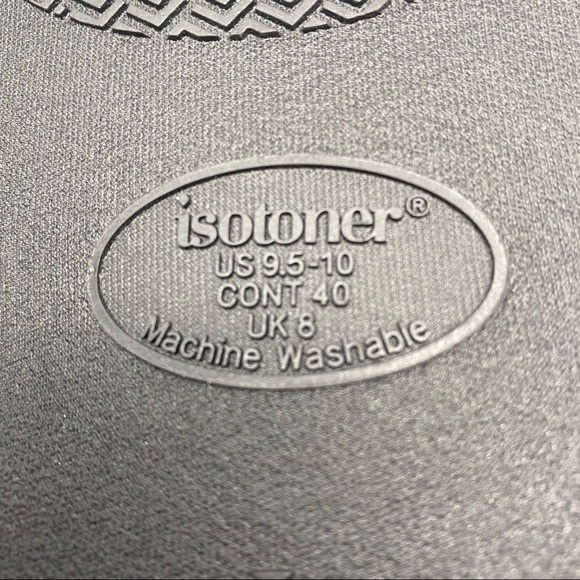 *SOLD* ISOTONER Gray Jersey Memory-Foam Slippers - Picture 11 of 11